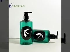 পাইকারি 300 মিলি / 330 মিলি / 400 মিলি / 500 মিলি পোষা প্রাণীর লশুন প্রেস বোতল প্রসাধনী শ্যাম্পু ঝরনা জেল বোতল