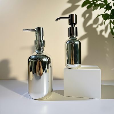 চুলের যত্ন, ত্বকের যত্ন সিরাম, শ্যাম্পু, বডি ওয়াশ, ফেস ক্রিমের জন্য 100ml ক্ষমতা এবং বোমা আকারের বিলাসবহুল PET বোতল