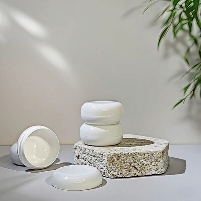 ক্রিম লোশন পণ্যের জন্য ২০ মিলি ৪০ মিলি প্লাস্টিক ফ্ল্যাট গোলাকার কসমেটিক ক্রিম জার